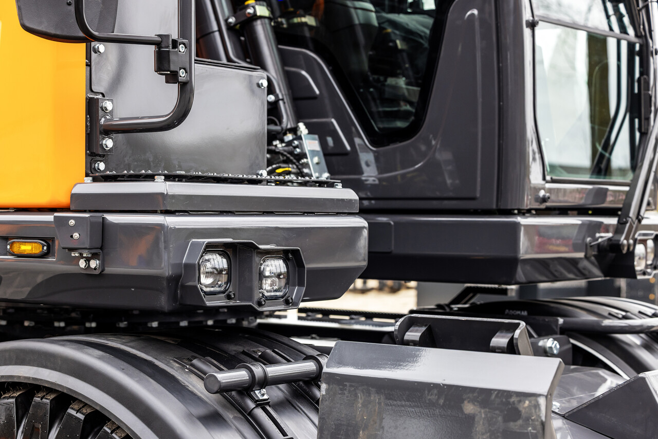 STAAD 17W upper structure in detail